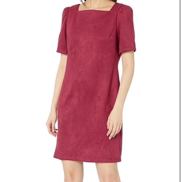 Nine West Dresses & Skirts - Nine West Scuba Boatneck Shift Dress in Elderberry Cognac Multi SZ 2